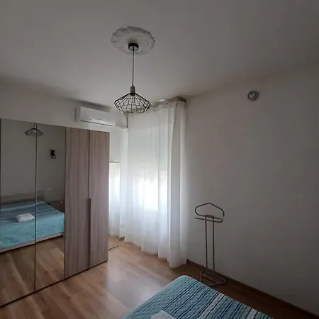 4 Passi Dal Centro 펜션 *