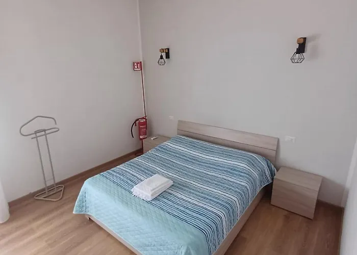 度假居 4 Passi Dal Centro 布雷西亚